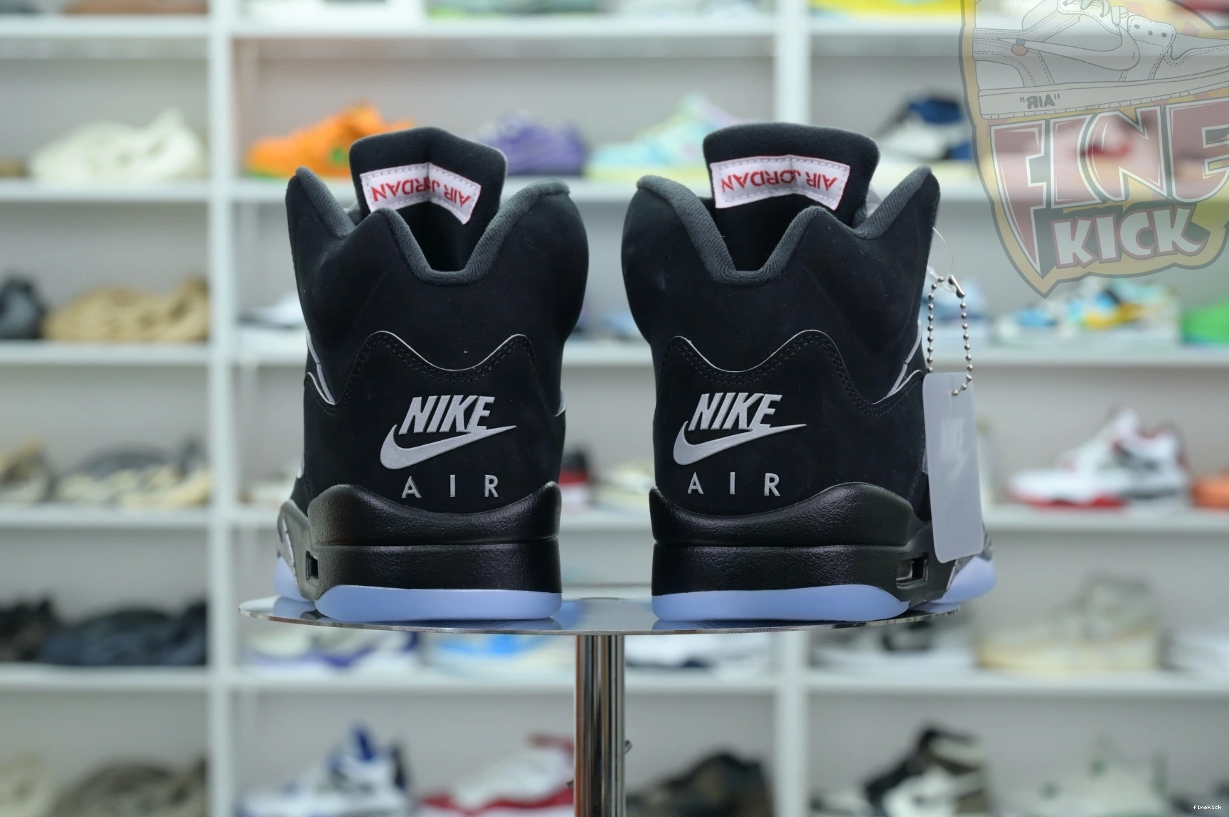 5“BLACK REIMAGINED” METALLIC Air Jordan Jordan 1101